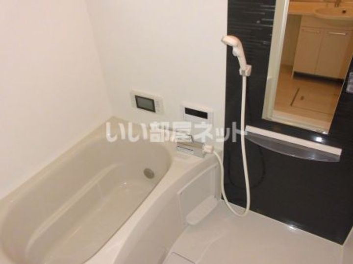 埼玉県富士見市関沢1(アパート)の賃貸物件の風呂