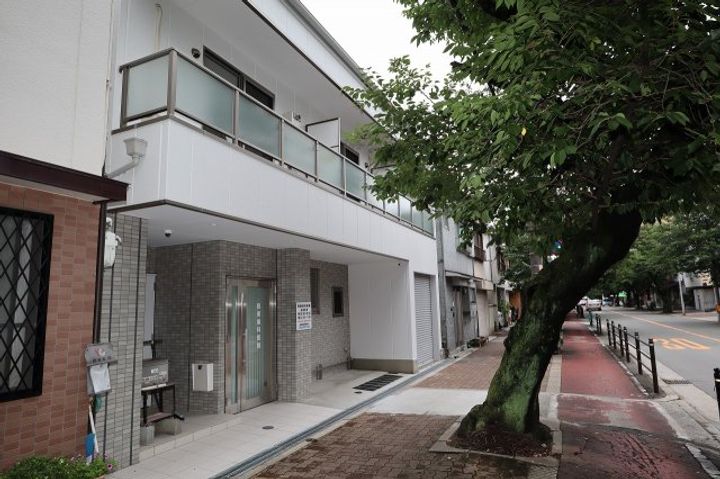 アメニティ磯路の外観