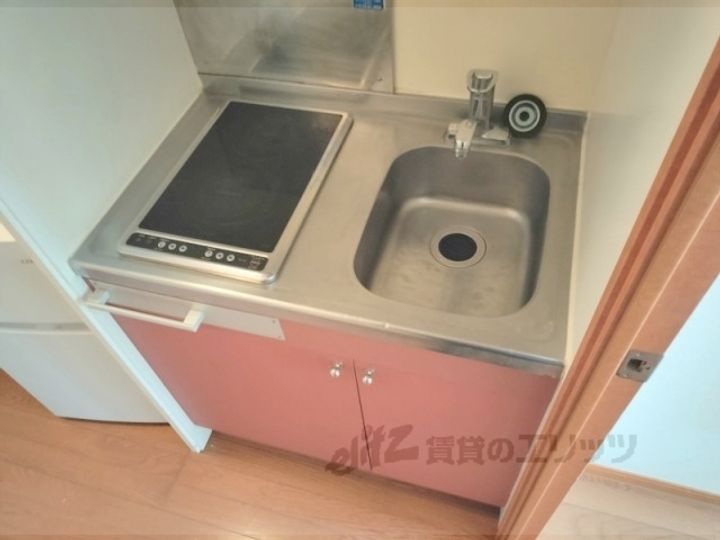 レオパレスIKARUGAのキッチン