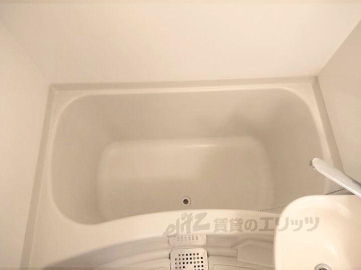 レオパレスIKARUGAの風呂