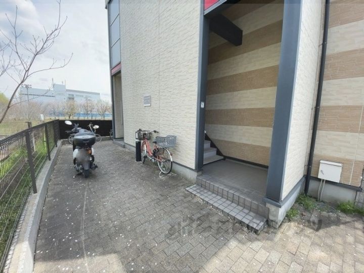 レオパレスアンソレイユの地図