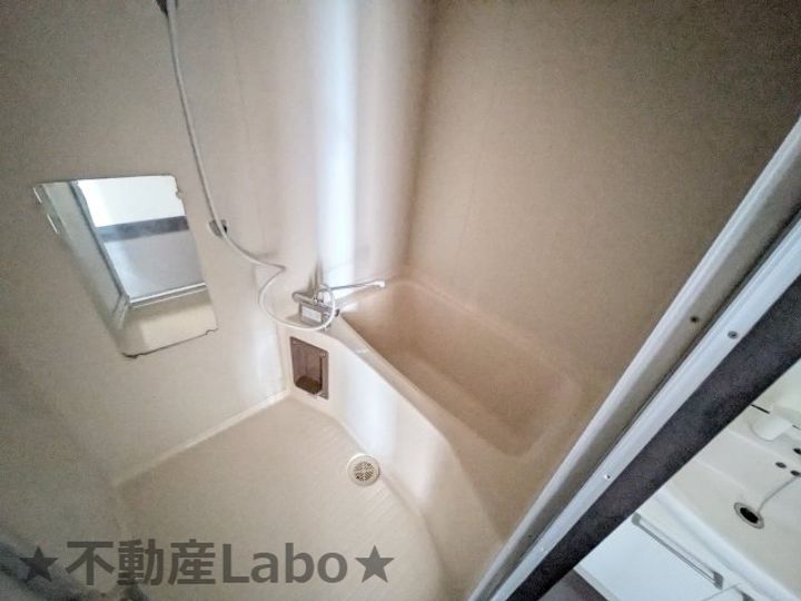 徳島県板野郡藍住町富吉字豊吉(アパート)の賃貸物件の風呂