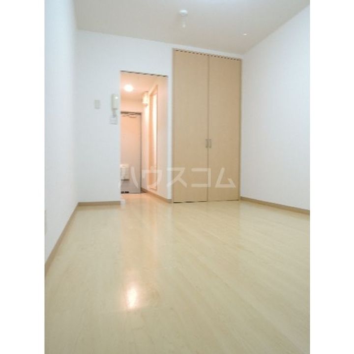 百合ヶ丘コーポの居間