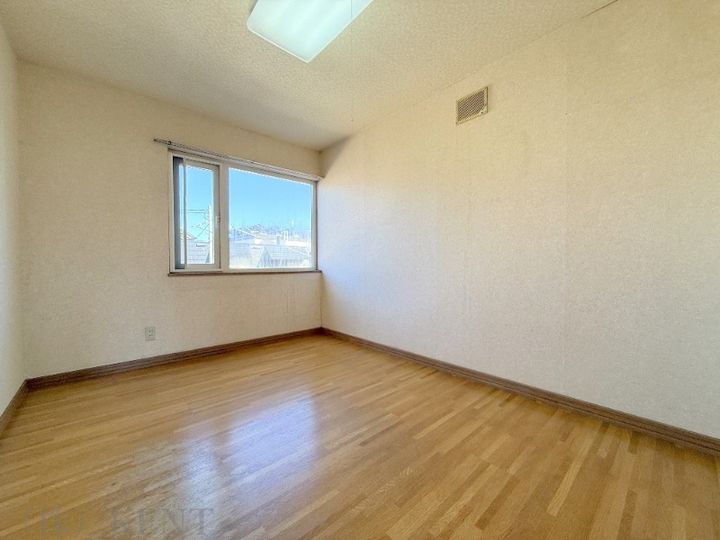 PLAZA IN 発寒の内装