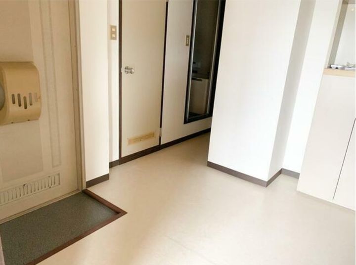 坂出市オススメの賃貸物件の玄関