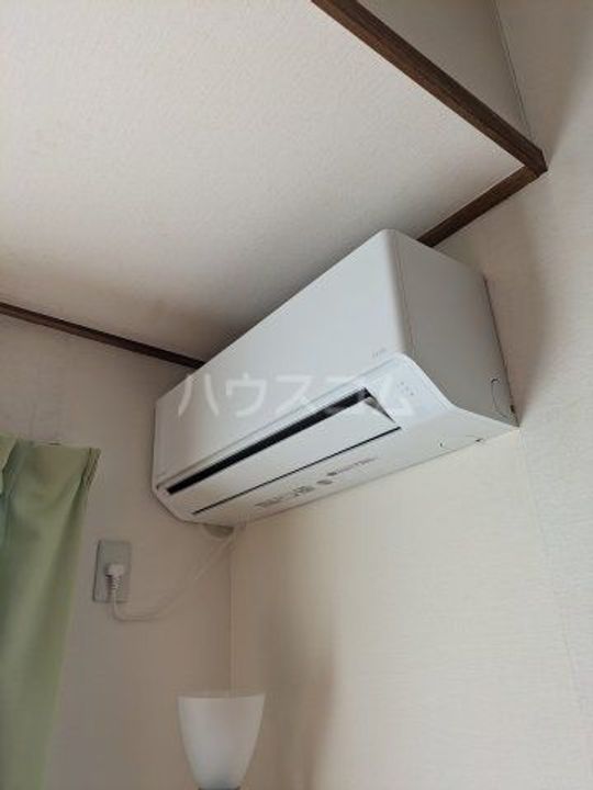 アレイズ川角の内装