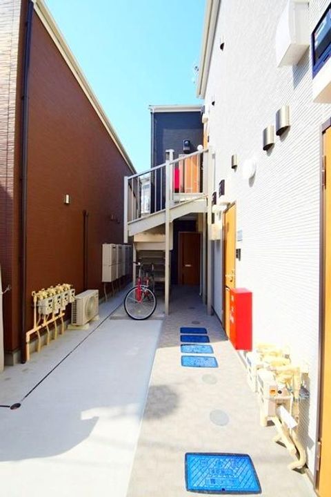 アーヴェル峰岡町の地図