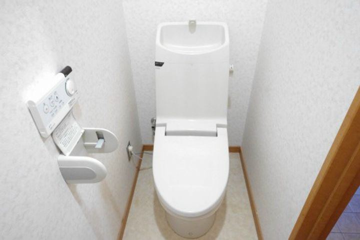 壱番館元今泉の内装