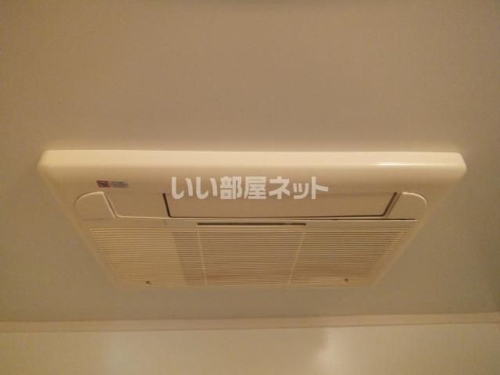 サンフロートIIIの内装