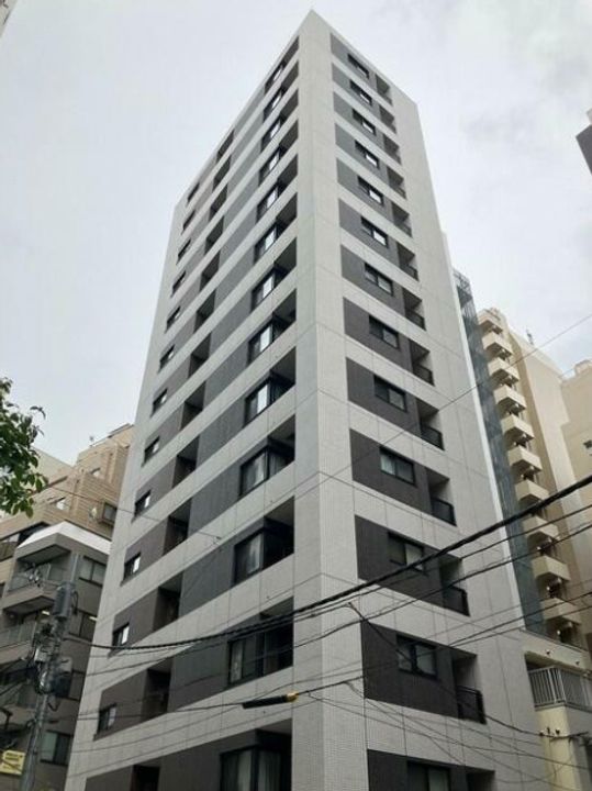 東京都千代田区岩本町2(マンション)の賃貸物件の外観