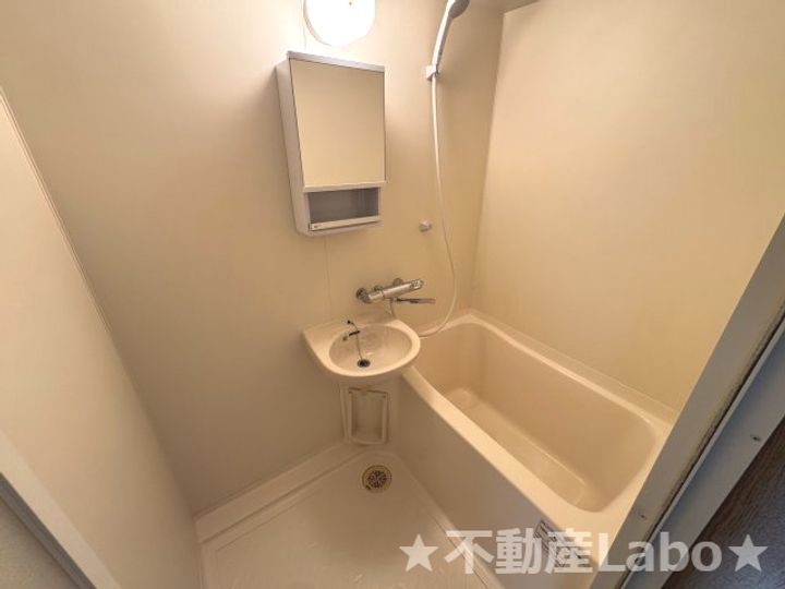 徳島県徳島市新蔵町3(マンション)の賃貸物件の風呂