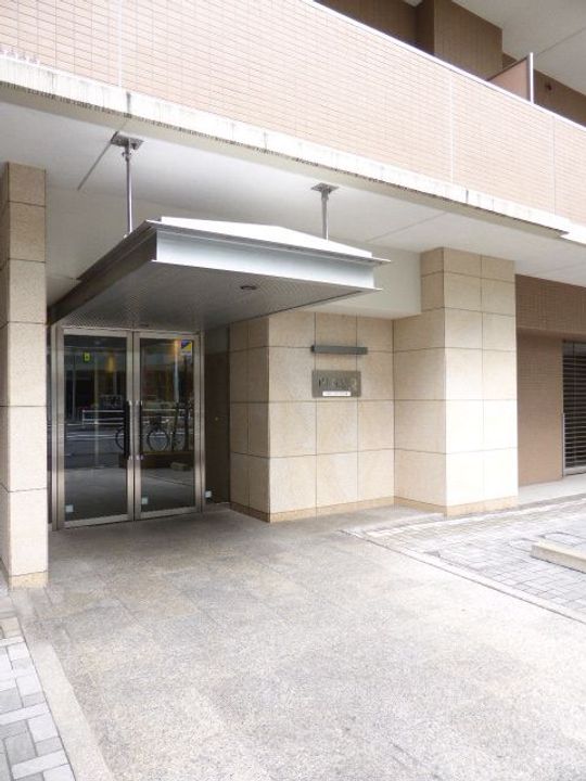 東京都港区芝3(マンション)の賃貸物件の地図