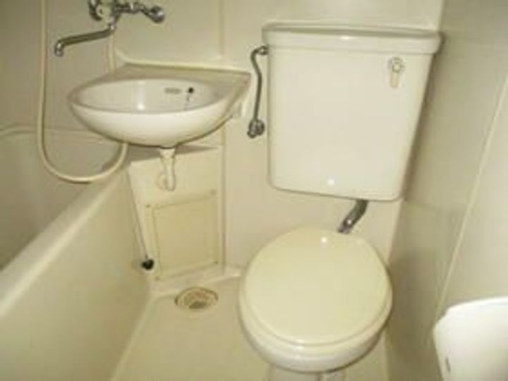 ニューカリヤビルの風呂