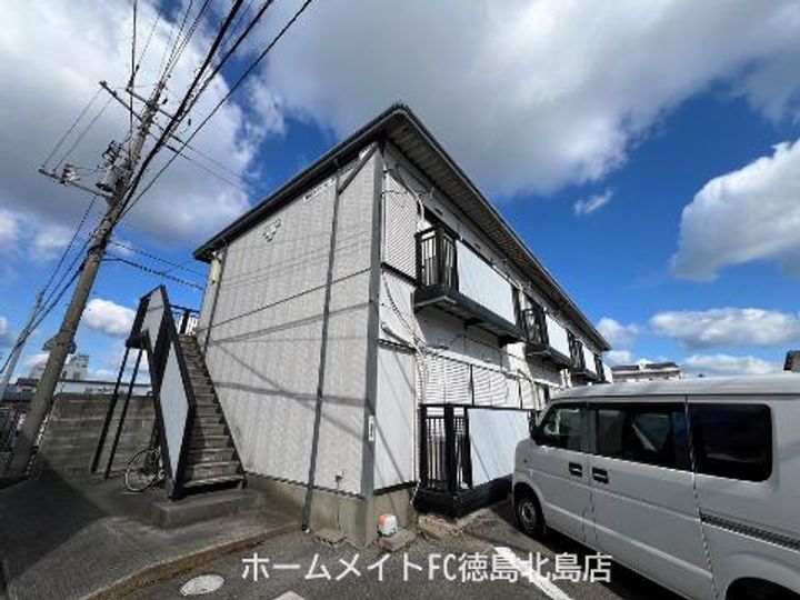 ソラシアIIIの外観