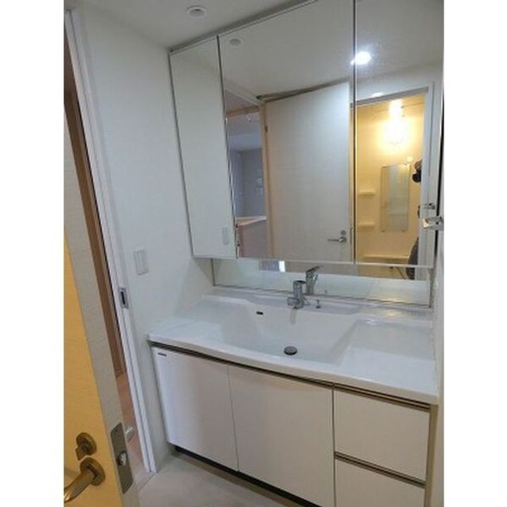 ザ・レジデンス東三国の内装