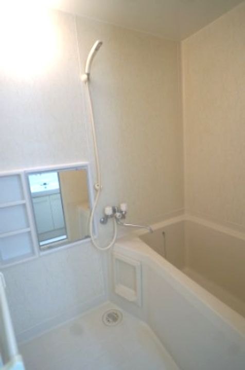 茨城県石岡市南台1(アパート)の賃貸物件の風呂