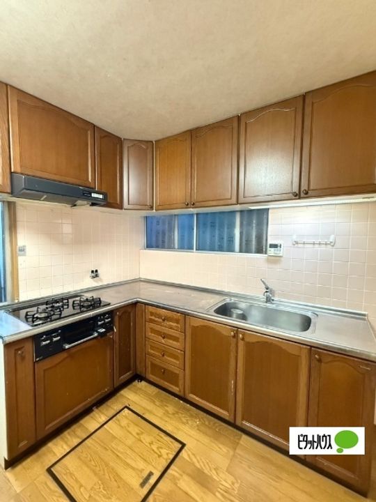 大阪府大阪市住吉区清水丘3(一戸建)の賃貸物件のキッチン
