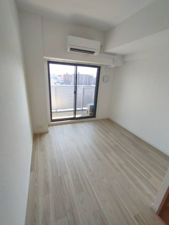 S-RESIDENCE堺浜寺axialの居間