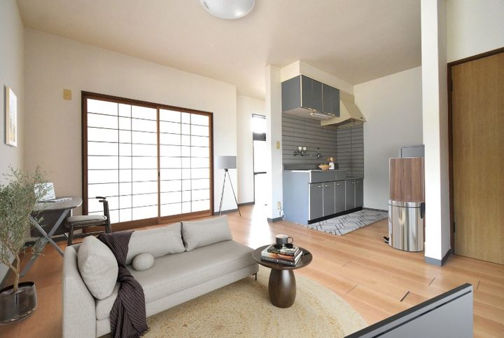 ヒルズハイアットマンションの居間