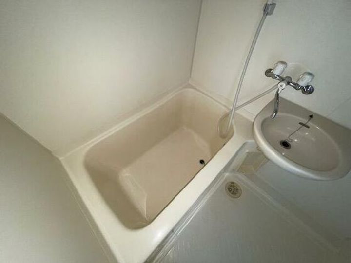 ケーエスビルの風呂