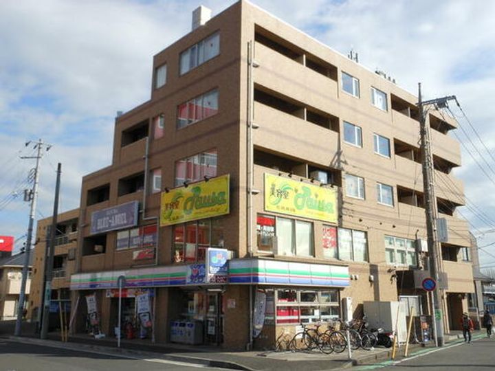 ケーエスビルの外観