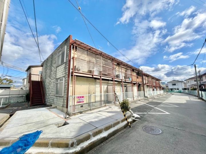 大阪府藤井寺市国府2(アパート)の賃貸物件の外観