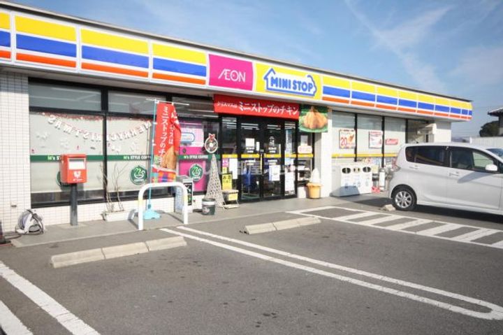 香川県高松市元山町(一戸建)の賃貸物件の周辺