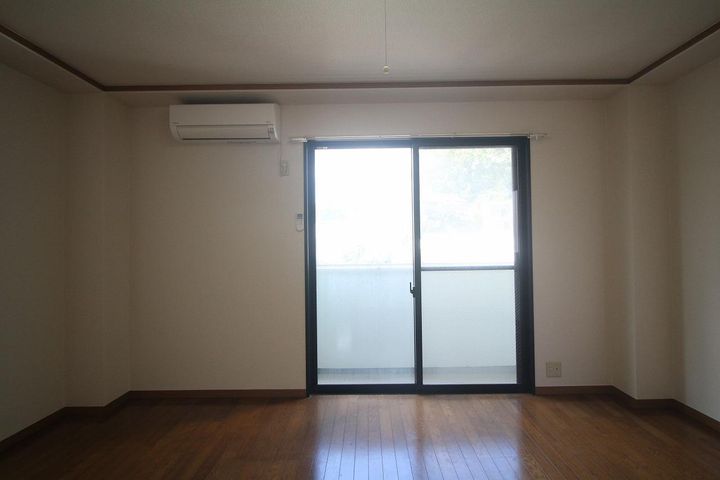 ひまわり五番館の内装