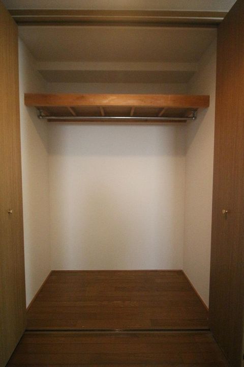 ひまわり五番館の内装