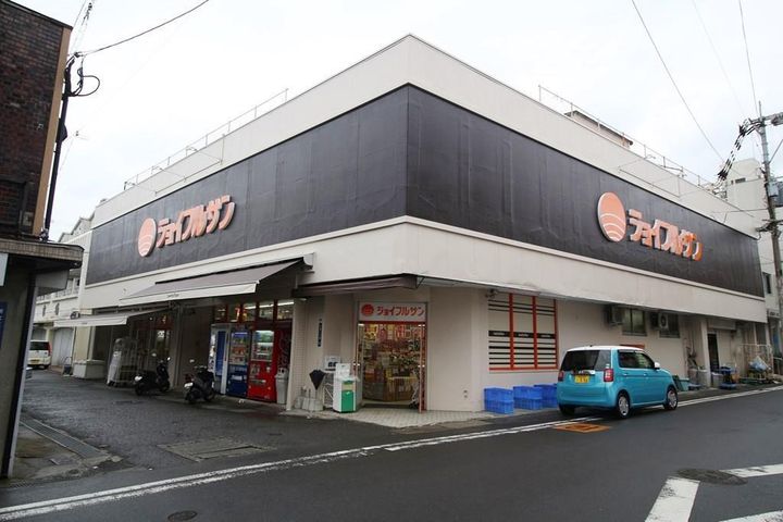 ひまわり五番館の周辺