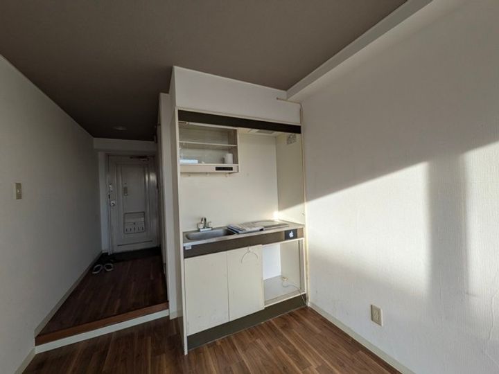 清水ビルの内装