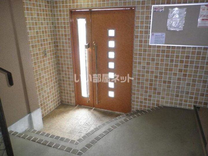 大阪府四條畷市岡山1(マンション)の賃貸物件の地図