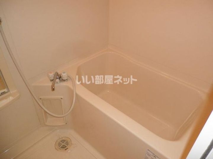 大阪府四條畷市岡山1(マンション)の賃貸物件の風呂