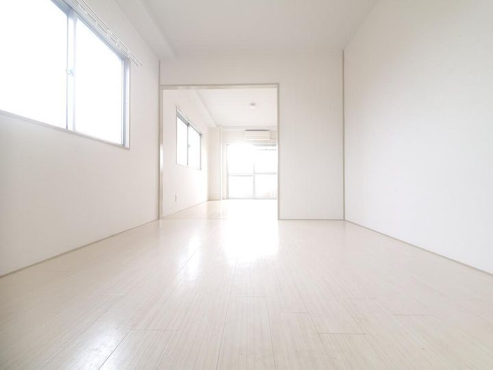 パークサイド長居の居間