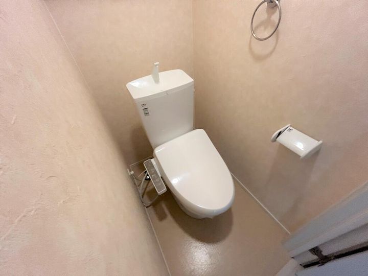 シュケット泉中央の内装