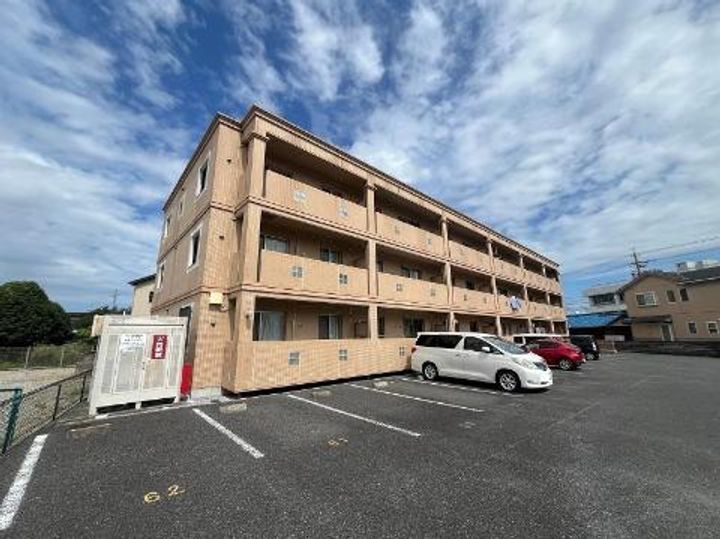 三重県松阪市南町(マンション)の賃貸物件の外観