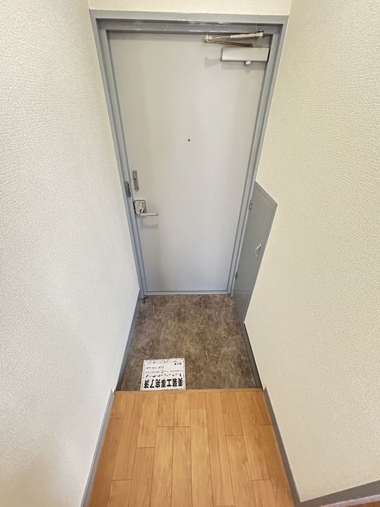 マンション御影の玄関