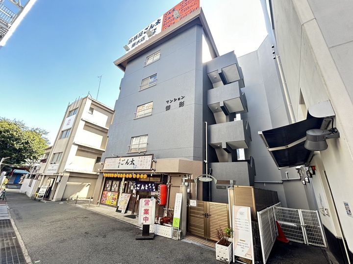 マンション御影の外観