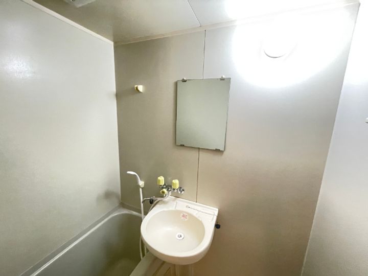 アート錦の内装