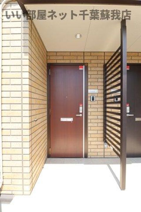 バニュルスVの玄関