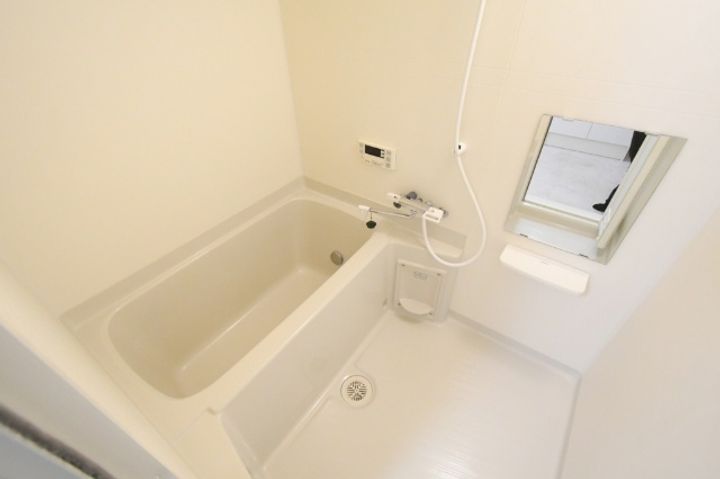 福岡県北九州市小倉南区上曽根新町(アパート)の賃貸物件の風呂