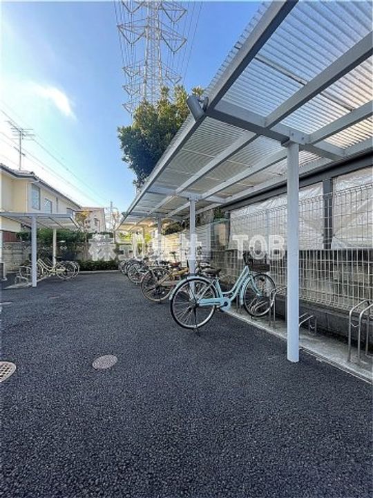 PASEO EASTの地図