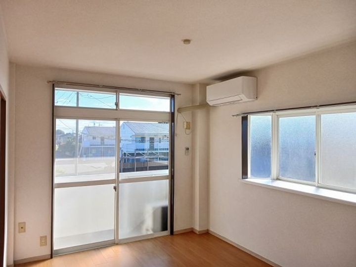 栃木県さくら市卯の里1(アパート)の賃貸物件の居間