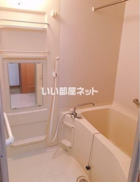 カサブランカ・フィールドの風呂