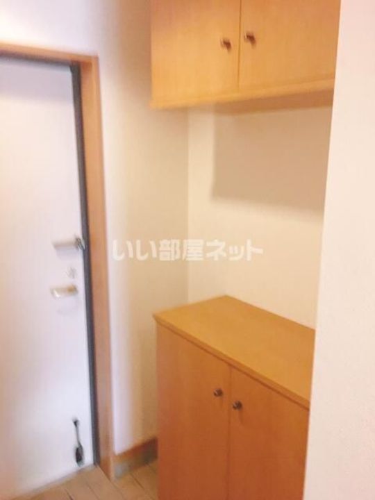 カサブランカ・フィールドの玄関