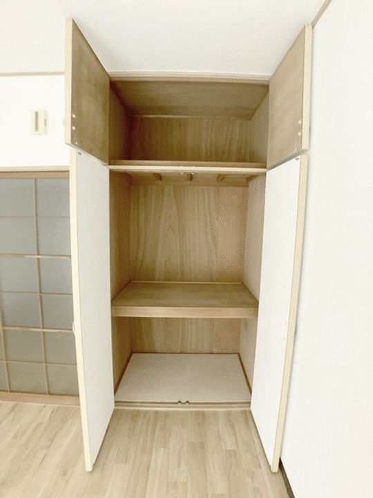 ハイネス菅谷の内装