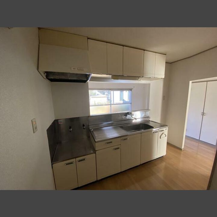 静岡県静岡市駿河区池田(一戸建)の賃貸物件のキッチン