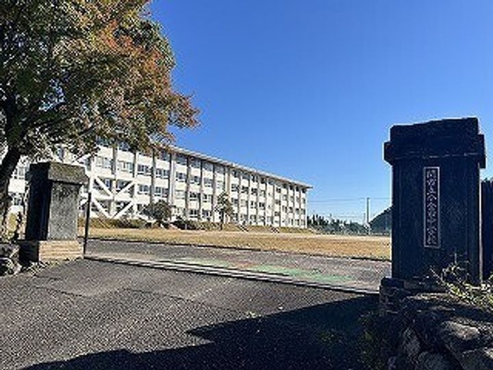 フォレスト虹ヶ丘の周辺