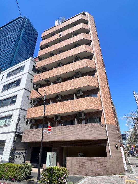 アルティス芝公園の外観