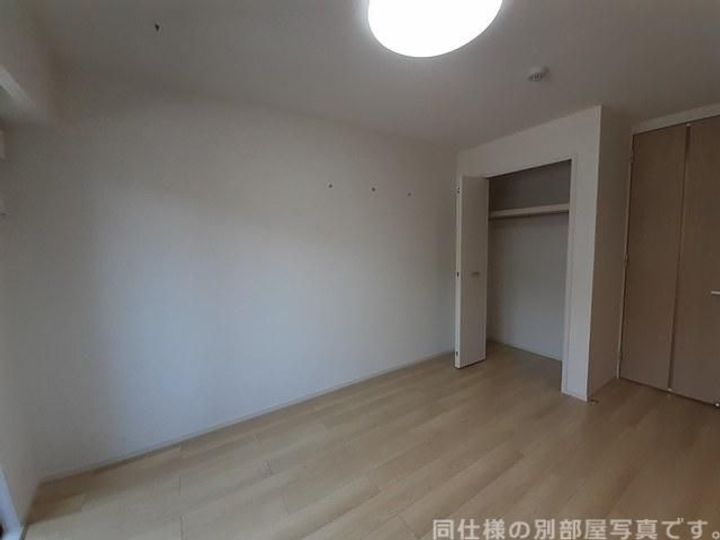 京都府京田辺市三山木野神(アパート)の賃貸物件の居間